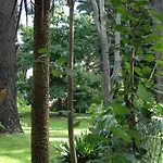 Cabana En El Bosque Peralta Ramos, Mar Del Plata, 4/5 Huespedes.