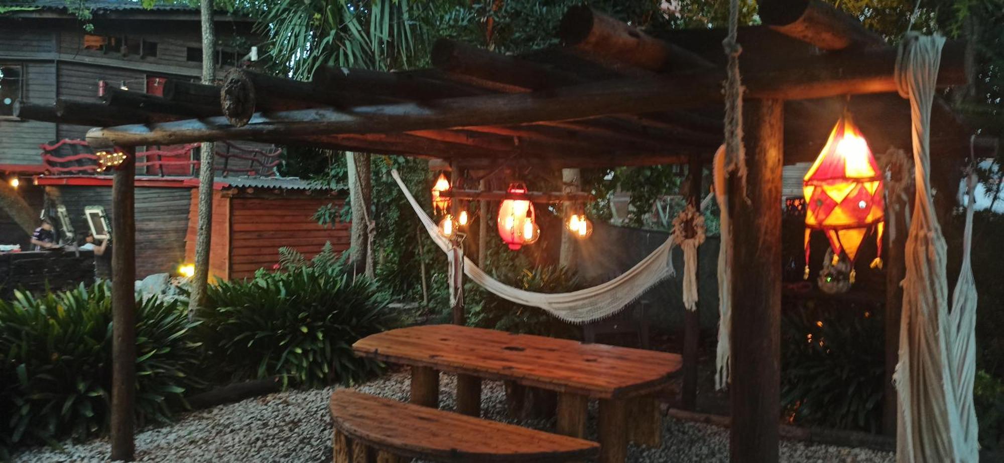 Сasa de vacaciones Cabana En El Bosque Peralta Ramos, Mar Del Plata, 4/5 Huespedes. *