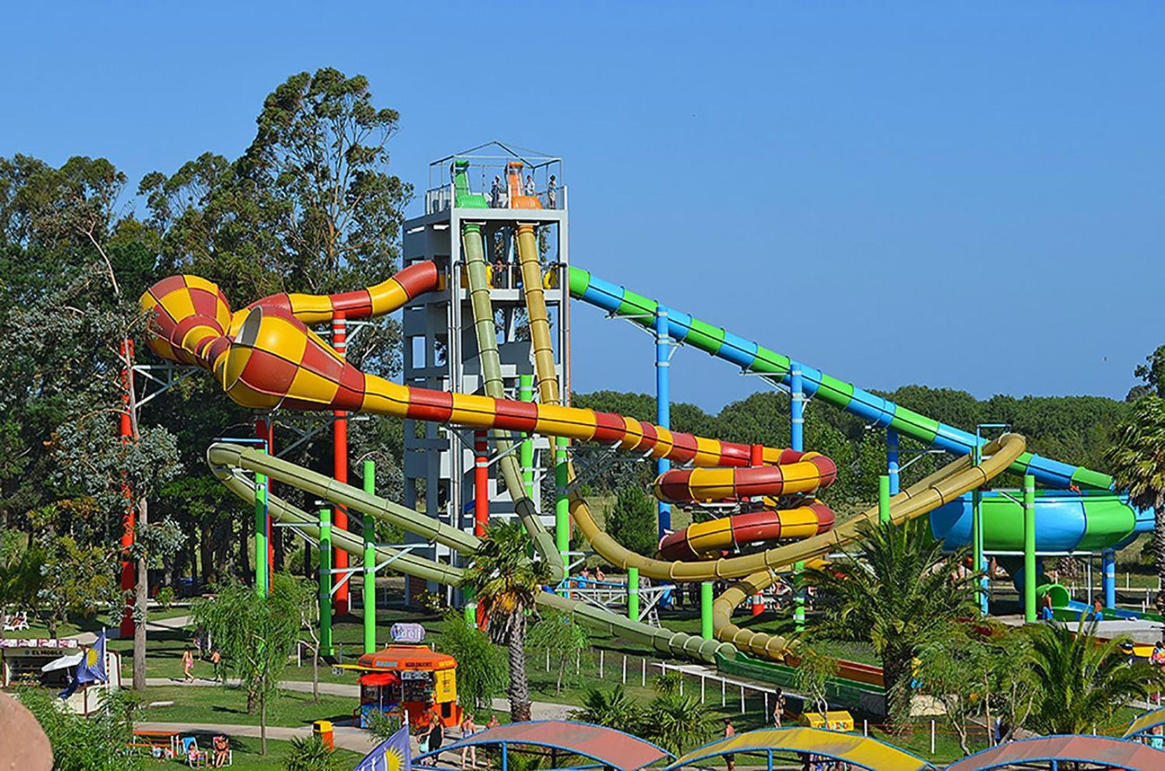Cabana En El Bosque Peralta Ramos, Mar Del Plata, 4/5 Huespedes. Сasa de vacaciones Mar del Plata