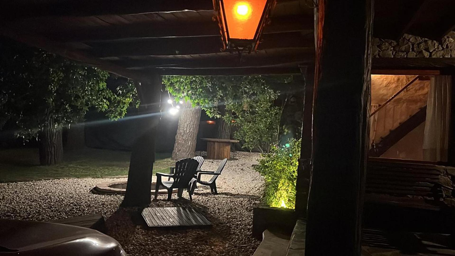 Сasa de vacaciones Cabana En El Bosque Peralta Ramos, Mar Del Plata, 4/5 Huespedes. *