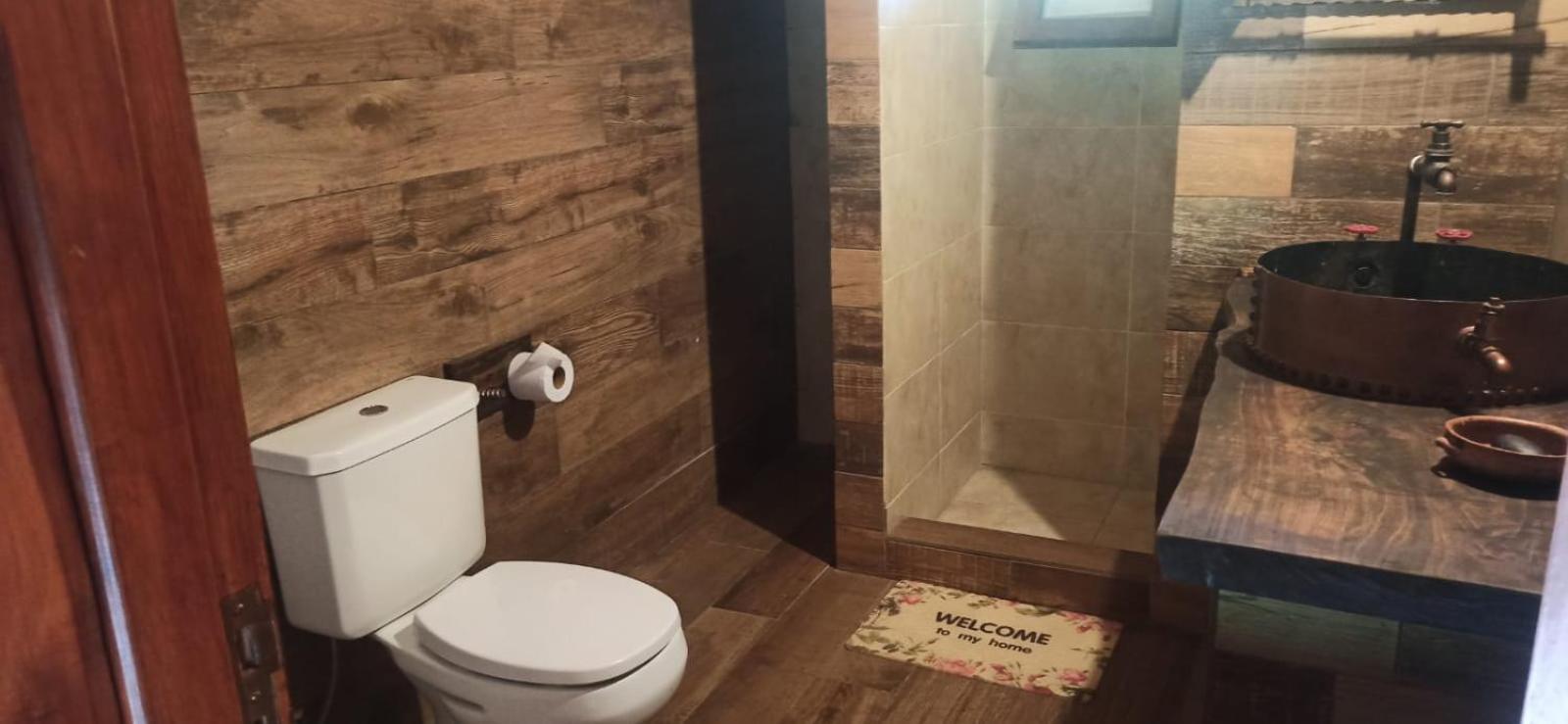 Cabana En El Bosque Peralta Ramos, Mar Del Plata, 4/5 Huespedes. Сasa de vacaciones