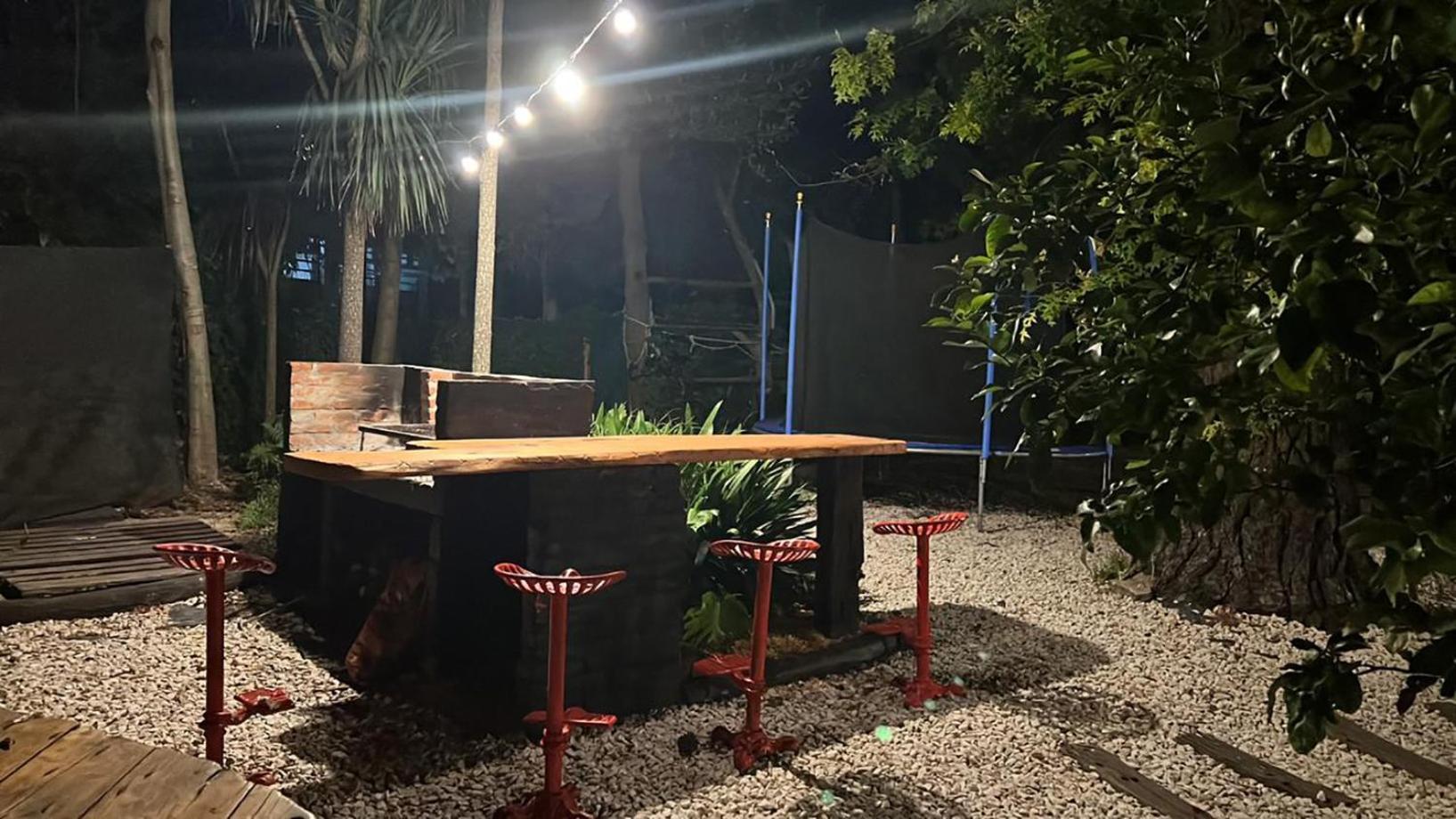 Cabana En El Bosque Peralta Ramos, Mar Del Plata, 4/5 Huespedes. *