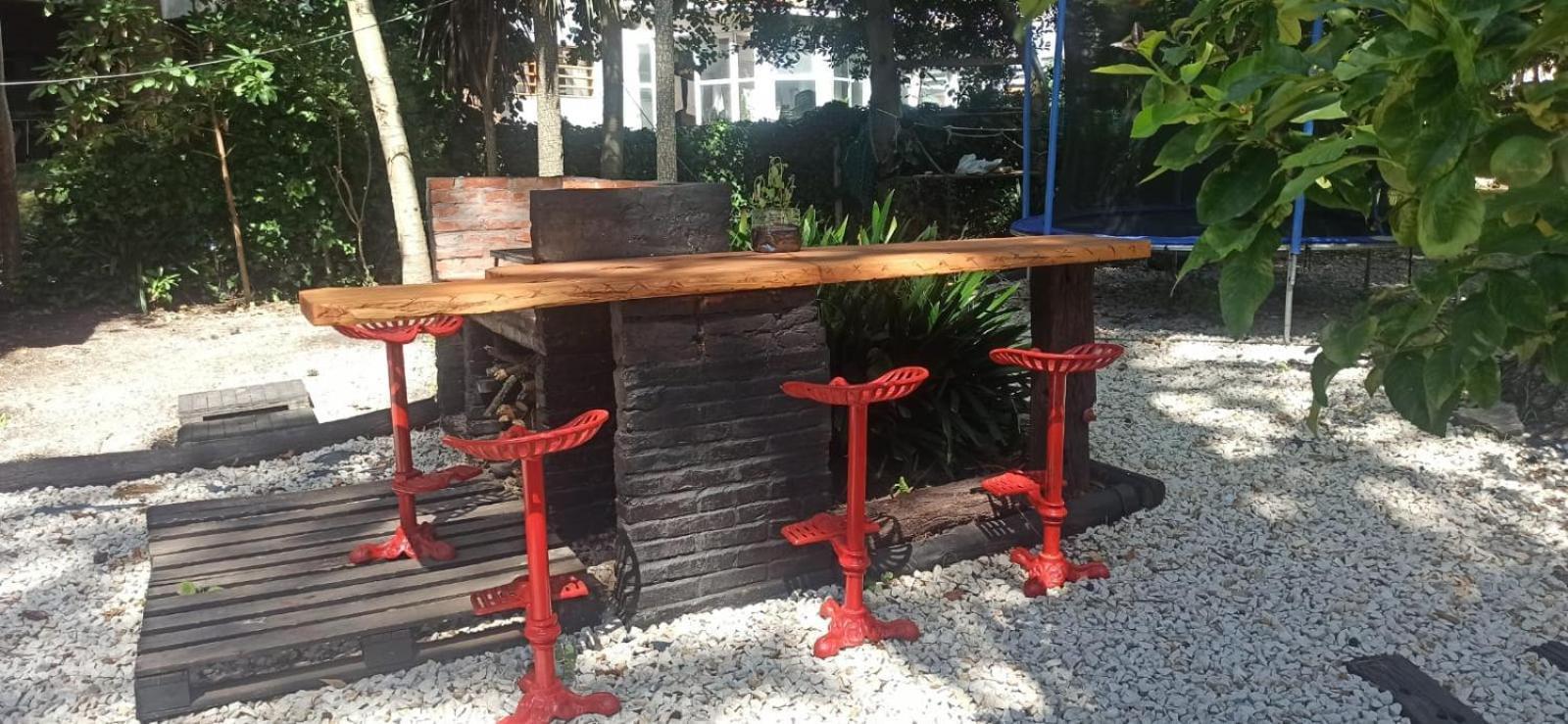 Cabana En El Bosque Peralta Ramos, Mar Del Plata, 4/5 Huespedes.