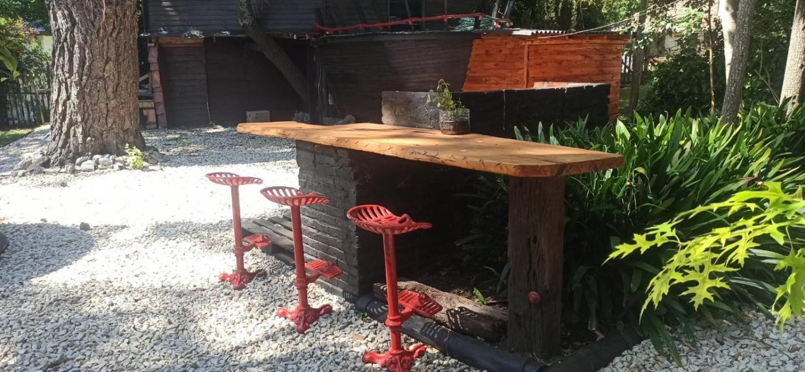 Cabana En El Bosque Peralta Ramos, Mar Del Plata, 4/5 Huespedes. Сasa de vacaciones Mar del Plata