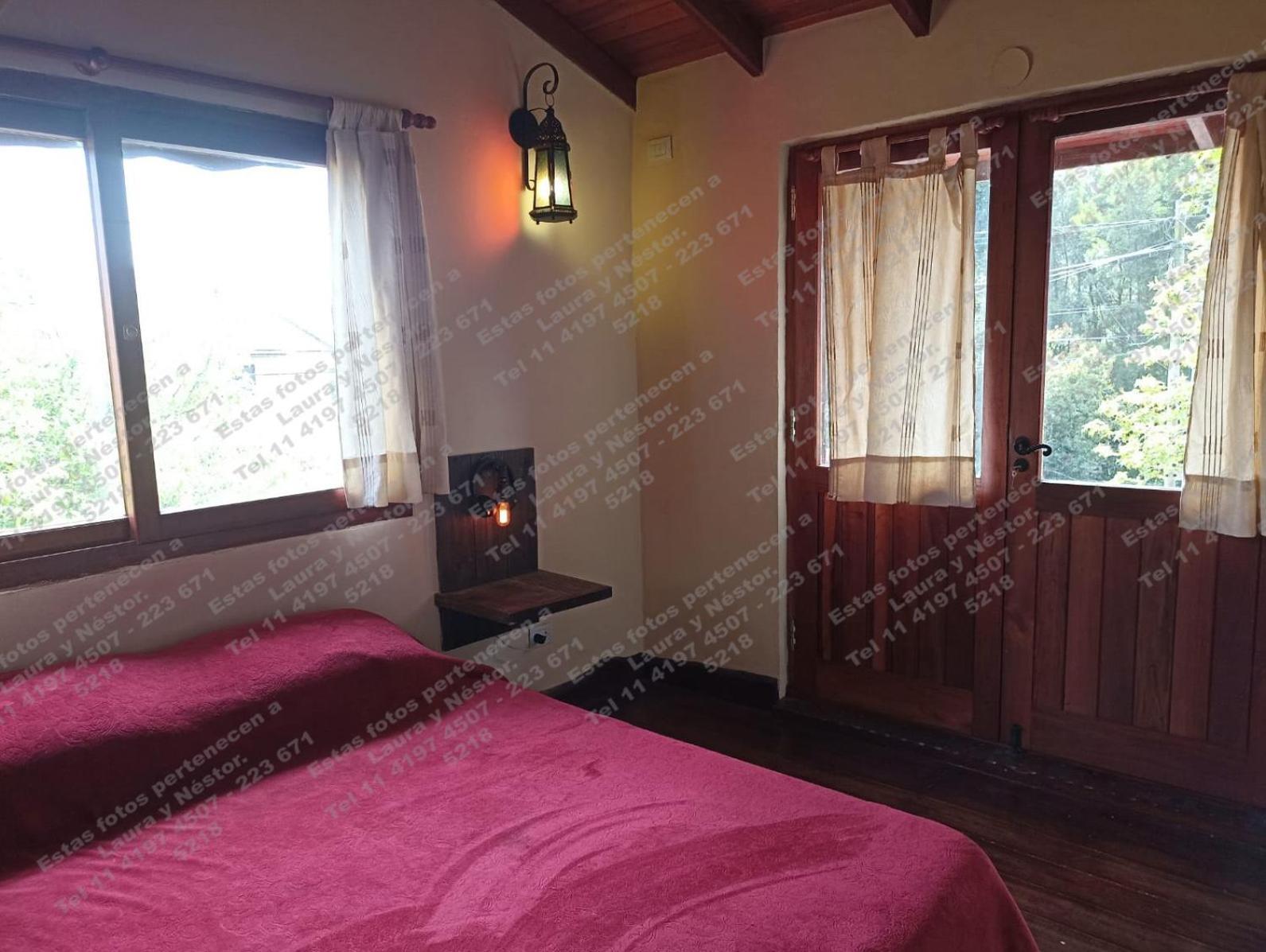 Сasa de vacaciones Cabana En El Bosque Peralta Ramos, Mar Del Plata, 4/5 Huespedes. Mar del Plata